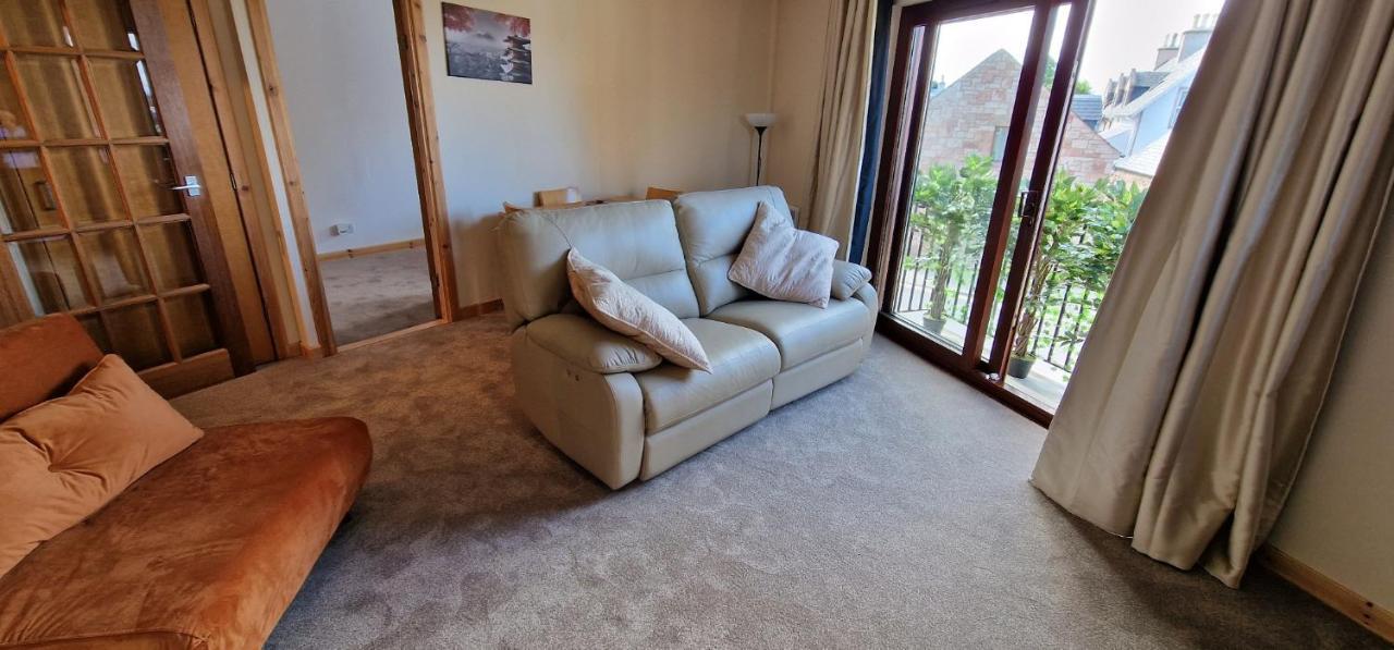 Colin Young Place * Nairn